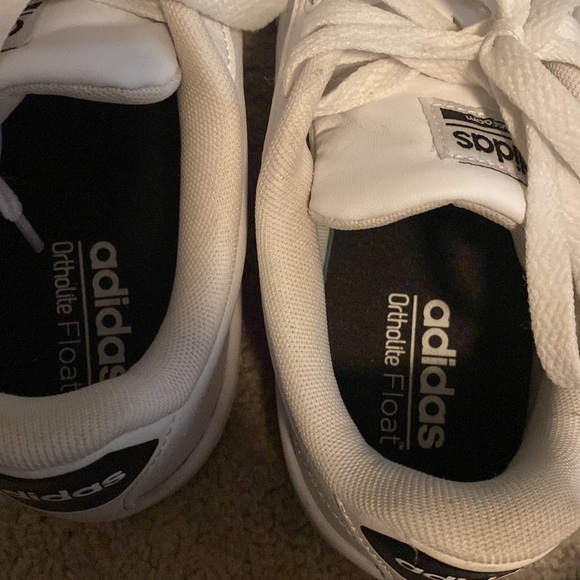 Adidas - Picture 6 of 7